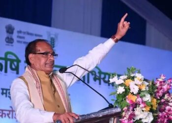 नकली खाद-बीज बेचने वालों पर शिवराज का एक्शन, किसानों को मिला शिकायत करने का नंबर, सख्त कानून की तैयारी