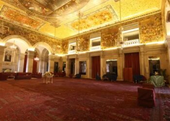 भाजपा के नामकरण अभियान पर भड़की प्रियंका गांधी, कहा- शहंशाह की दिलाई याद