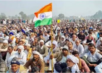 नोएडा में क्यों धरने पर बैठे किसान, जानें क्या हैं उनकी मांगे