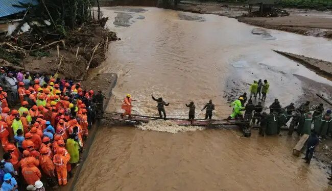 वायनाड लैंडस्लाइड अपडेट : अब तक 308 की मौत, गांव और जंगलों में तलाश जारी