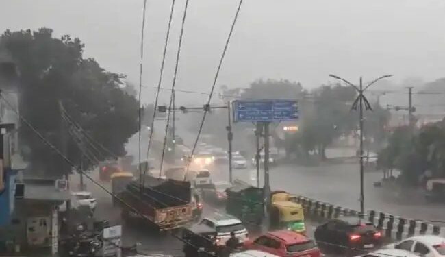 दिल्ली-NCR में शुरु हुई बारिश, जानें अगले पांच दिनों का हाल