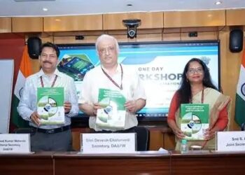 कृषि योजनाओं में पारदर्शिता और कुशल क्रियान्वयन के लिए डिजिटल प्लेटफॉर्म अहम : कृषि सचिव डॉ. देवेश चतुर्वेदी