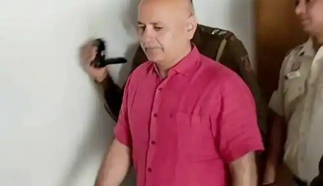 दिल्ली शराब नीति मामले में आप नेता मनीष सिसोदिया को एक बार फिर से कोर्ट से झटका