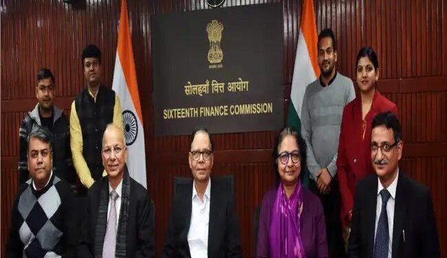 सोलहवें वित्त आयोग ने अपने कार्य कलाप से संबंधित मुद्दों पर सुझाव आमंत्रित किए