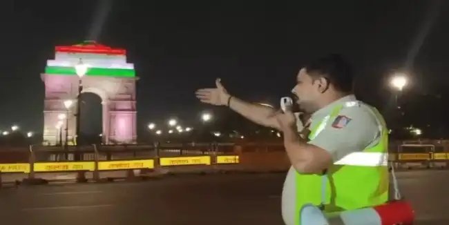 भारत- पाक के बीच दिल्ली की ऐतिहासिक जगहों पर बढ़ी सुरक्षा, CCTV से रखी जा रही निगरानी