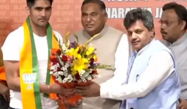 BJP में शामिल हुए विजेंदर सिंह, 2019 में कांग्रेस के टिकट पर लड़ा था चुनाव