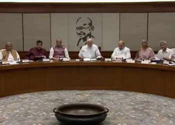 प्रधानमंत्री ने देशभर में पड़ रही गर्मी की तैयारियों की समीक्षा की