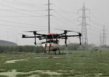 मच्छरों से छुटकारा पाने के लिए MCD ने ड्रोन से कराया छिड़काव, मेयर ने दी जानकारी