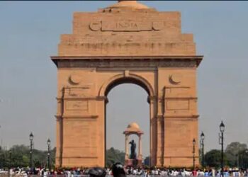 इन राज्यों में बढ़ा तापमान, दिल्ली-एनसीआर में शीतलहर, जानें क्या है मौसम अपडेट?