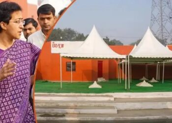 छठ से पहले CM आतिशी पहुंची ITO घाट, पूजा की तैयारियों का लिया जायजा