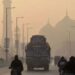 पाक: लाहौर में टूटे सारे रिकॉर्ड, 1000 के पार पहुंचा AQI