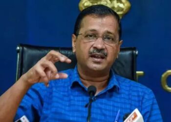 ED की हिरासत में सरकार चला रहे अरविंद केजरीवाल, जारी किया दूसरा आदेश