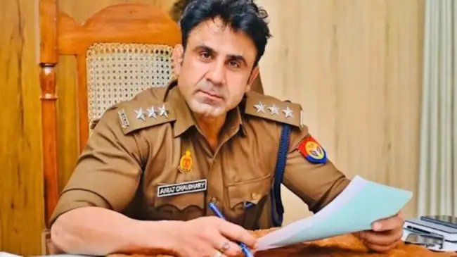 संभल CO का विवादित बयान, कहा – ईद की सेवइयां खिलाने के लिए, होली की गुजिया भी खानी होगी!