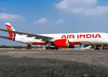 Sick पर गए कर्मचारियों के लिए Air India का  बड़ा एक्शन, कर्मचारियों को किया टर्मिनेट