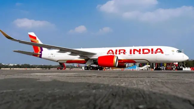 Sick पर गए कर्मचारियों के लिए Air India का बड़ा एक्शन, कर्मचारियों को किया टर्मिनेट