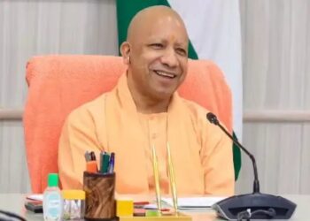 UP: शिक्षामंत्रों औक अनुदेशतों के मानदेय में वृद्धि, योगी सरकार का अहम फैसला