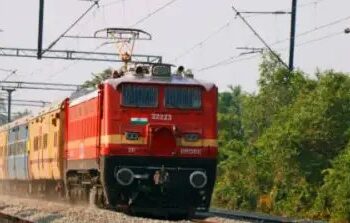 महाकुंभ 2025 में प्रयागराज जंक्शन पर रुकेंगी ये ट्रेनें, जानें डिटेल!