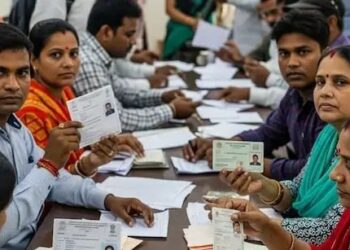 बिहार चुनाव से पहले वोटर लिस्ट पर बवाल, विपक्ष SC पहुंचा – कहा: भेदभावपूर्ण है विशेष पुनरीक्षण अभियान