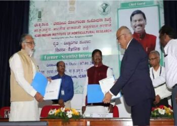 भारतीय बागवानी अनुसंधान संस्थान पहुंचे केन्द्रीय कृषि मंत्री