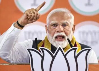 Bihar Election: “सीवान रैली में गरजे पीएम: परिवार नहीं, देश का विकास है मेरी प्राथमिकता