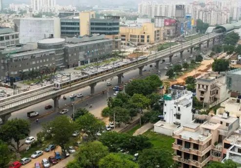 इन राज्यों में बारिश और बर्फबारी की संभावना, जानें दिल्ली में कैसा रहेगा तापमान?