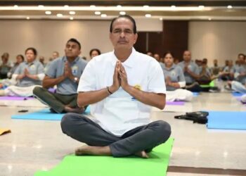 International Yog Divas 2025: शिवराज सिंह चौहान बोले – घायल होकर अस्पताल गया था, योग ने मुझे फिर नया जीवन दिया