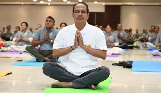 International Yog Divas 2025: शिवराज सिंह चौहान बोले – घायल होकर अस्पताल गया था, योग ने मुझे फिर नया जीवन दिया