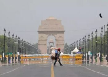 दिल्ली में पारा पहुंचा 40 के पार, IMD ने जारी किया अलर्ट