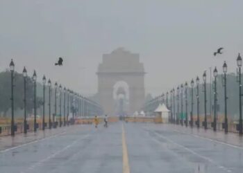 इन राज्यों में बारिश और बर्फबारी का अलर्ट जारी, जानें किन राज्यों में शरु हो गई गर्मी, पढ़ें अपडेट!