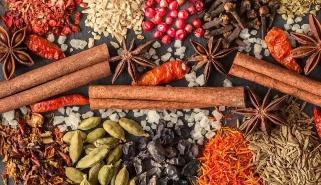 कुशीनगर: किसानों ने बनाया प्लान, जीरा-सौंफ समेत अब इन मसालों की होगी खेती