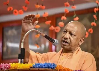 योगी ने J-K में फिर उठाया धारा 370 का मुद्दा, NCP- कांग्रेस गठबंधन पर उठाए सवाल