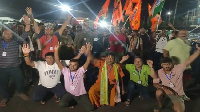 अमरनाथ यात्रा शुरू: उपराज्यपाल ने पहले जत्थे को दिखाई हरी झंडी, 600 कंपनियों की सुरक्षा तैनात