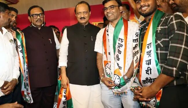 400 से अधिक लोगों ने थामा एनसीपी का दामन