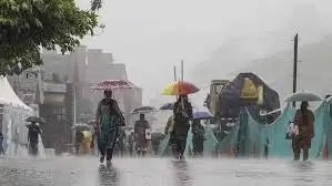 दिल्ली-एनसीआर से लेकर यूपी-हिमाचल तक मूसलाधार बारिश का कहर, IMD ने जारी किया 4 दिन का अलर्ट