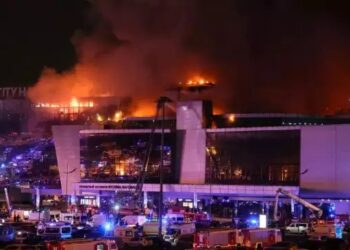 मॉस्को के कन्सर्ट हॉल में ताबड़तोड़ फाइरिंग, ISIS ने ली आतंकी हमले की जिम्मेदारी