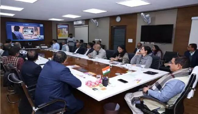 केंद्रीय कोयला मंत्री प्रल्हाद जोशी ने वेब पोर्टल सी-केयर्स प्रारम्भ किया