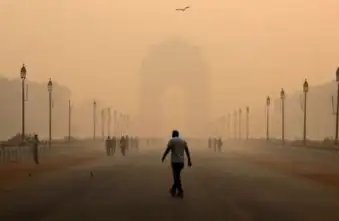 दिल्ली-एनसीआर में छाया कोहरा, जानें क्या है मौसम का हाल?