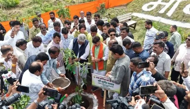 अब सिर्फ खेती नहीं, बगिया भी बनाएं मां के नाम पर – मध्यप्रदेश सरकार का किसानों के लिए नया मंत्र!