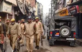 संभल विवाद में प्रशासन ने जारी किया फैसला, 5 दिनों तक रही इंटरनेट सेवाएं बंद!