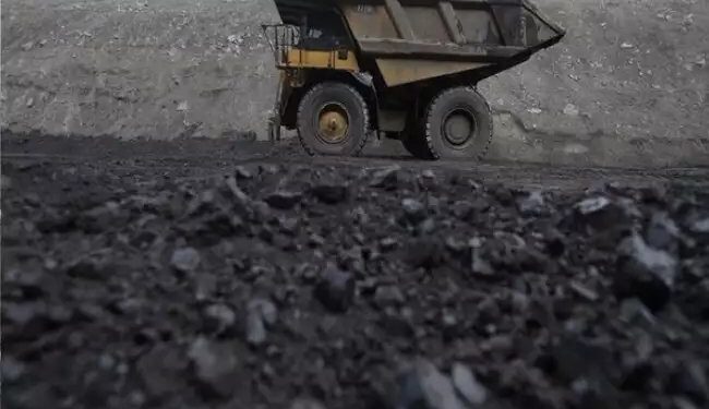 आठ प्रमुख उद्योगों में कोयला क्षेत्र ने 10.6 प्रतिशत  की प्रभावशाली वृद्धि दर्ज की