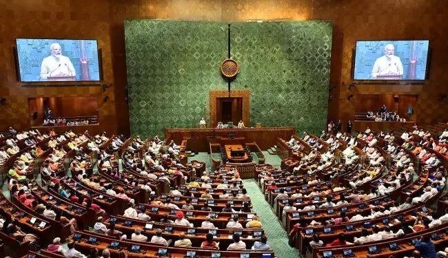 वक्फ बिल पर JCB रिपोर्ट राज्यसभा में पेश, इमरान मसूद ने कहा- मुसलमानों के खिलाफ….