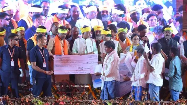 छत्तीसगढ़ सरकार का दावा, धान और गन्ना किसानों को मिल रहा MSP का सबसे अधिक फायदा