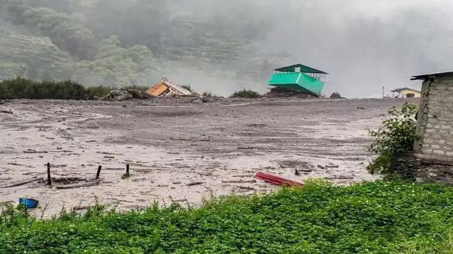 उत्तरकाशी आपदा: धराली की तबाही, मलबे में दफन जिंदगियाँ और जारी बचाव अभियान