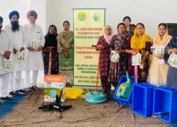 पंजाब कृषि विश्वविद्यालय ने जंडियाली गाँव में किया व्यावहारिक प्रशिक्षण का आयोजन किया