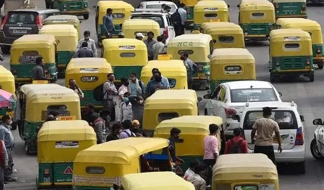 Delhi: 22-23 को हड़ताल पर रहेंगे ऑटो- टैक्सी वाले, यातायात सेवा रहेगी ठप