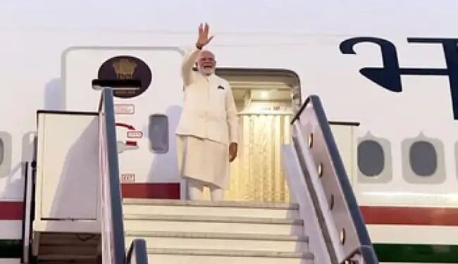 ब्रिटेन दौरे पर पीएम मोदी: एफटीए पर सिग्नेचर से पहले किंग चार्ल्स और पीएम कीर स्टार्मर से अहम मुलाकातें