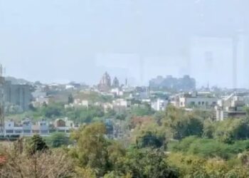 इन राज्यों में बारिश और बर्फबारी की संभावना, एनसीआर में बदला मौसम, जानें क्या है अपडेट?