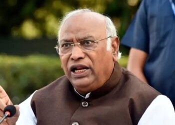 मोहन भागवत को कांग्रेस के खिलाफ बयान पड़ा भारी, खरगे ने कहा- हो जाएगी मुश्किल