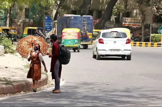 दिल्ली में बढ़ेगा तापमान, IMD ने जारी किया पूर्वानुमान, जानें क्या है मौसम अपडेट?