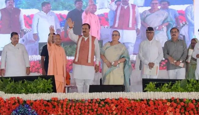 काकोरी ट्रेन एक्शन शताब्दी समारोह का समापन: सीएम योगी ने स्वदेशी और राष्ट्रभक्ति का दिया संदेश